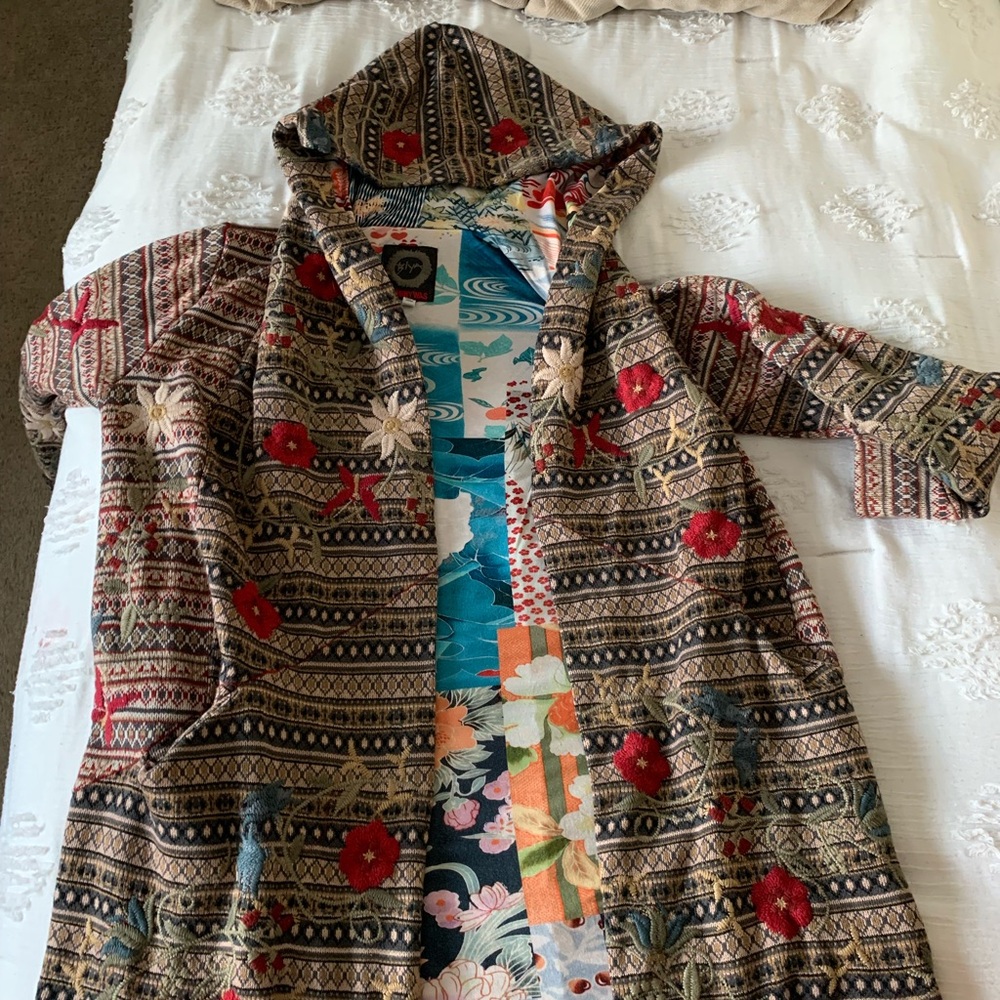 Colorful Patterned Hooded Jacket